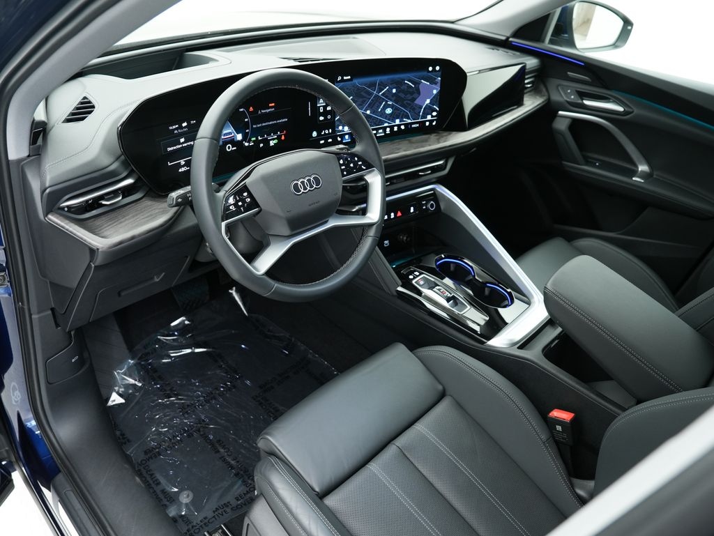 Used 2025 Audi Q5 2.0T Premium Plus SUV