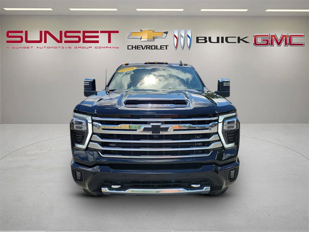 Used 2024 Chevrolet Silverado 2500 HD High Country Truck