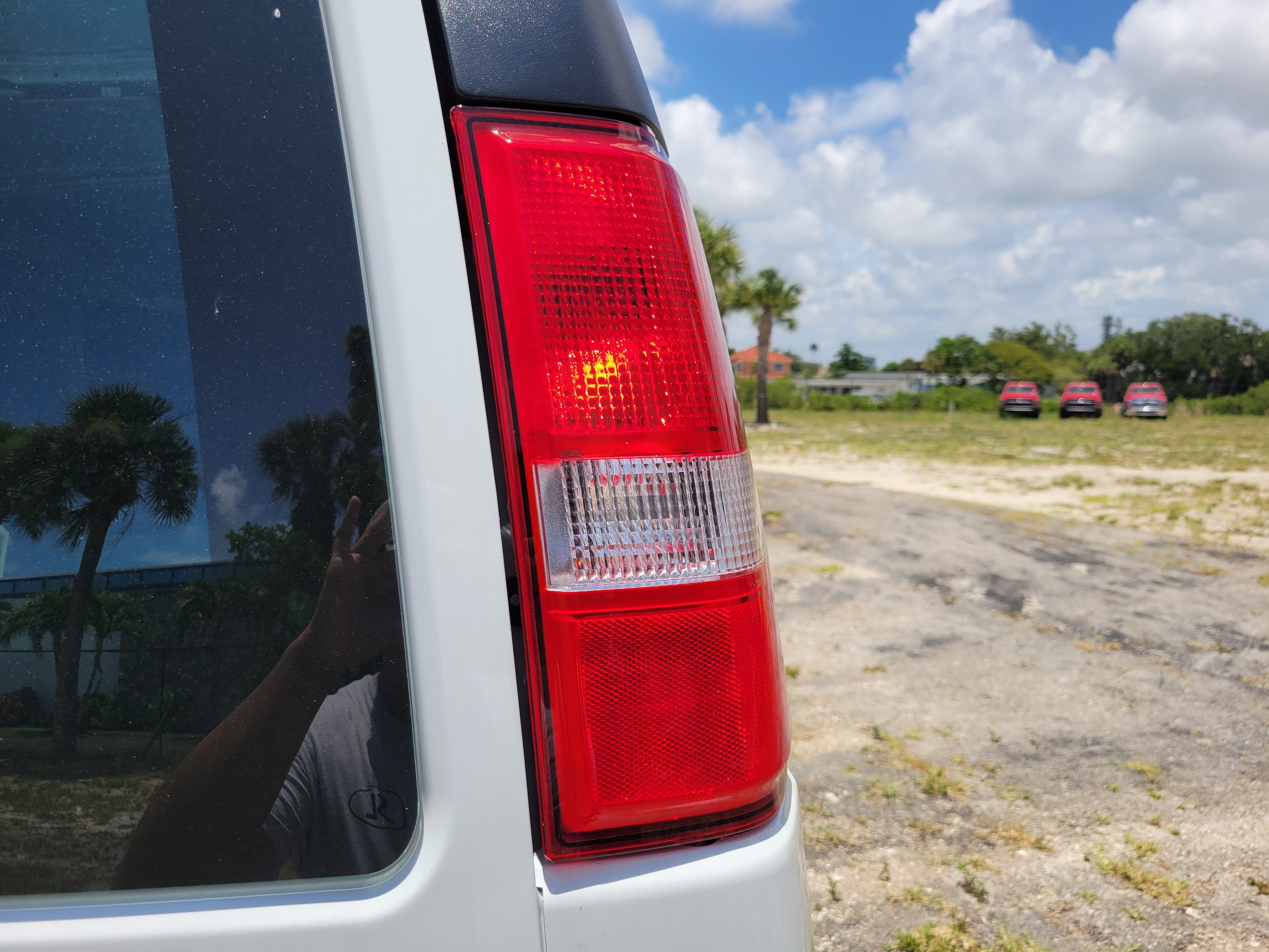 2025 GMC Savana Cargo Work Van - Photo 11