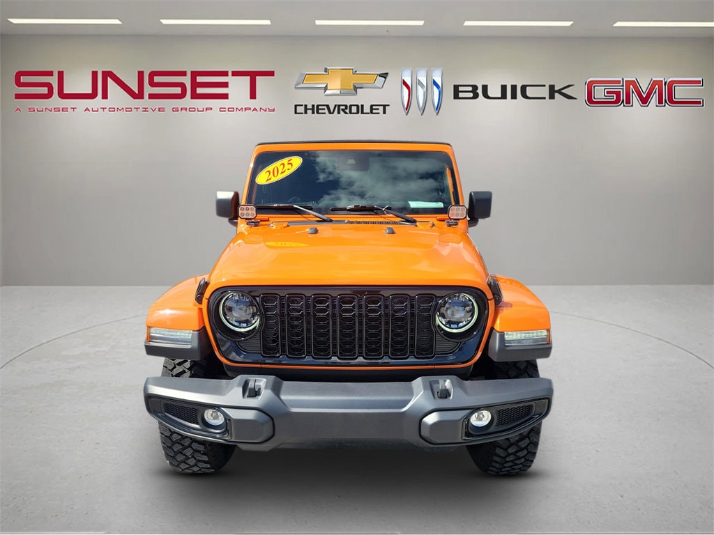 Used 2025 Jeep Gladiator Willys Truck
