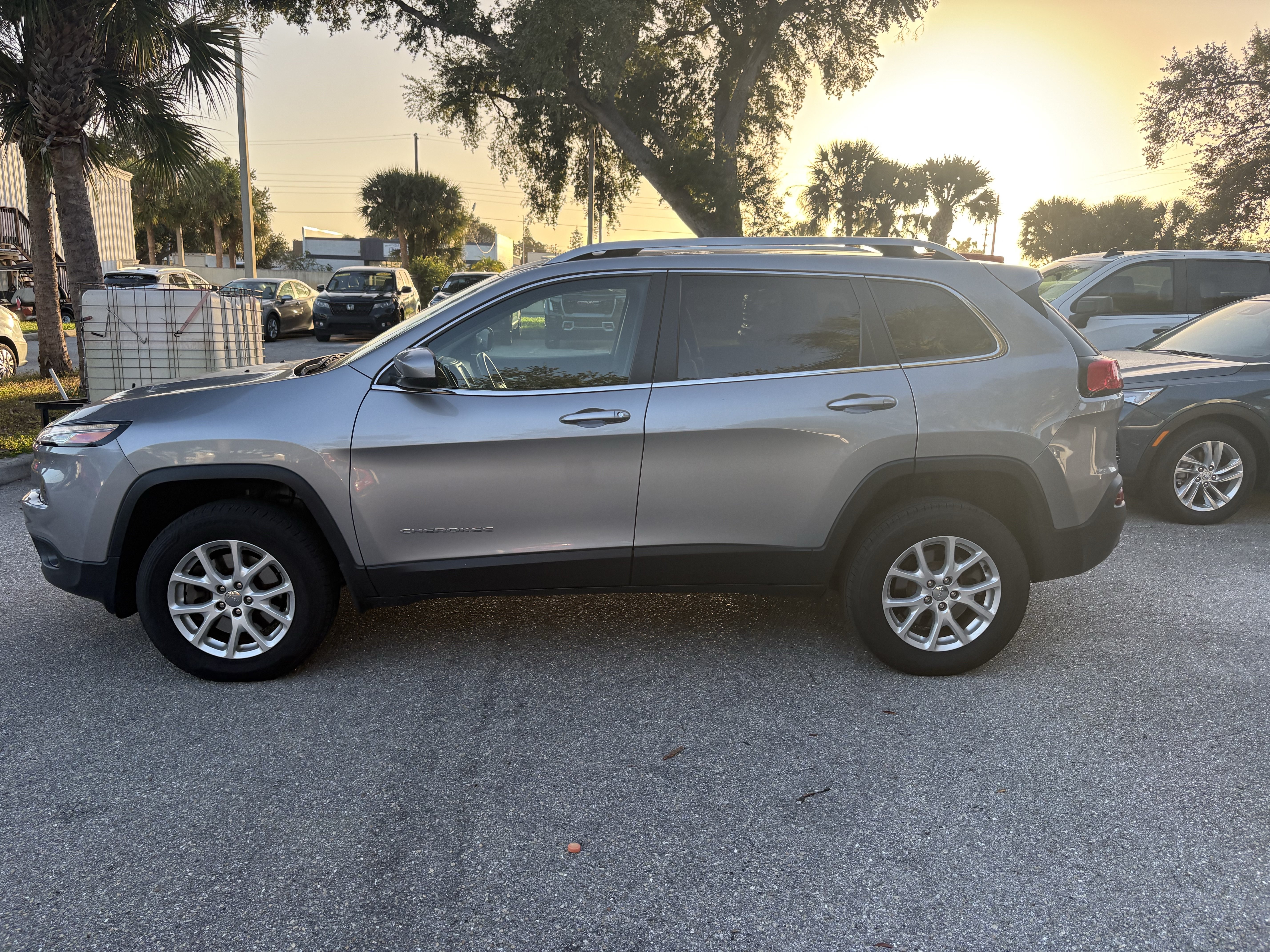 Used 2016 Jeep Cherokee Latitude