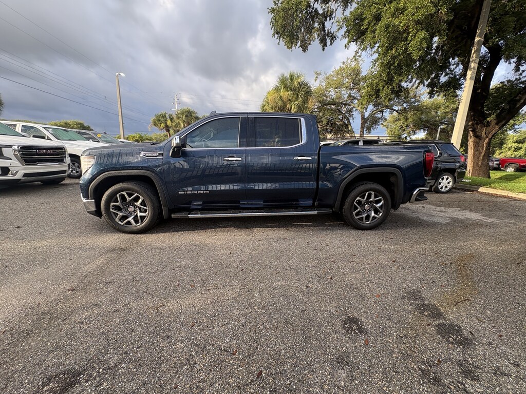 Used 2022 GMC Sierra 1500 SLT Truck