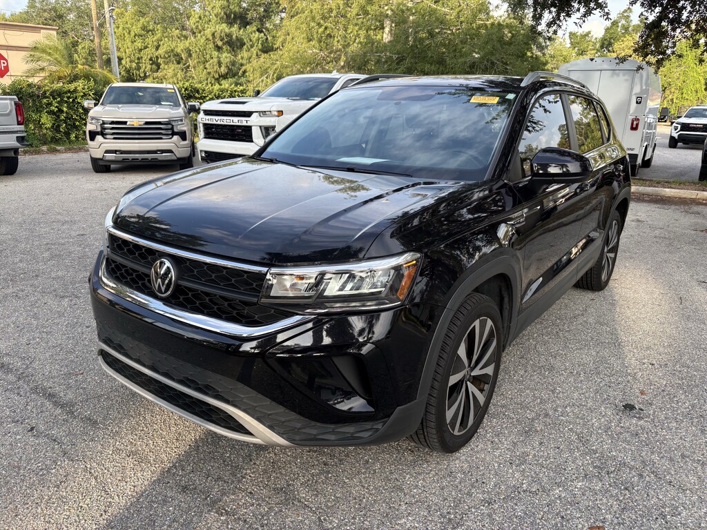Used 2022 Volkswagen Taos 1.5T SE SUV
