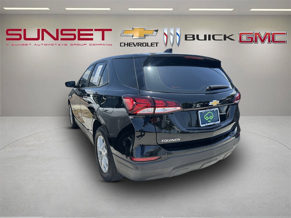 Used 2023 Chevrolet Equinox LS SUV