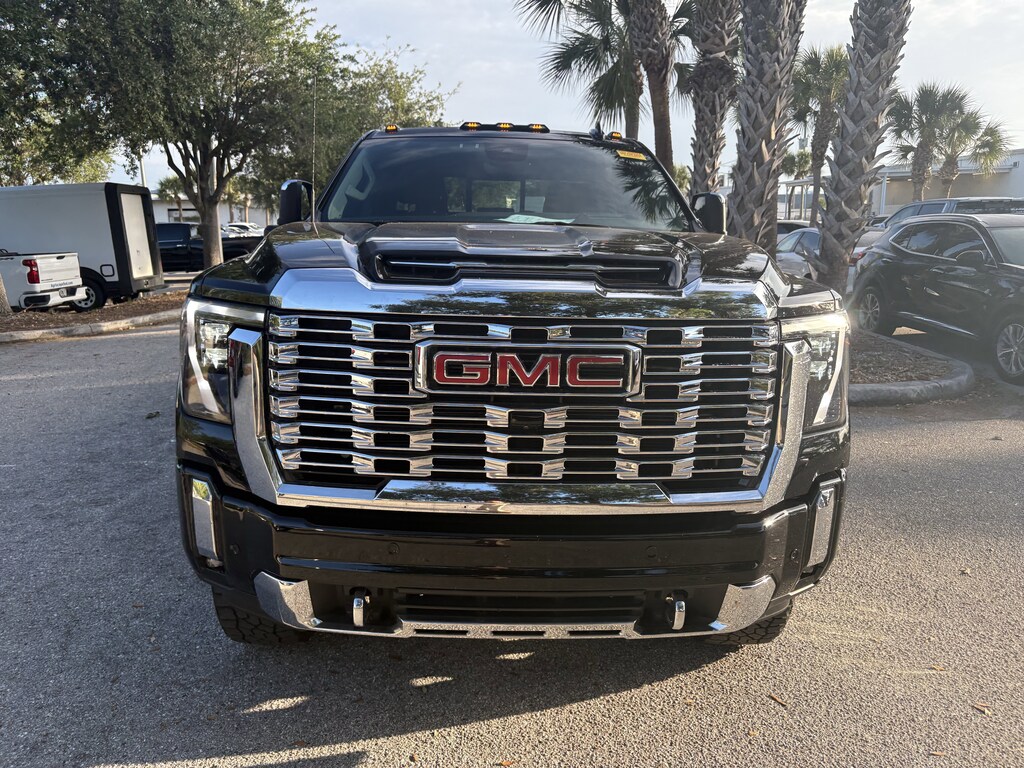 Used 2024 GMC Sierra 2500 HD Denali Truck