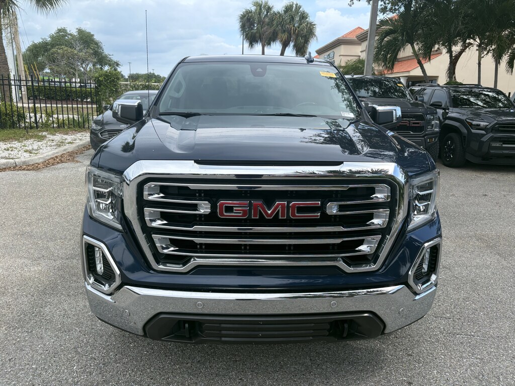 Used 2019 GMC Sierra 1500 SLT Truck