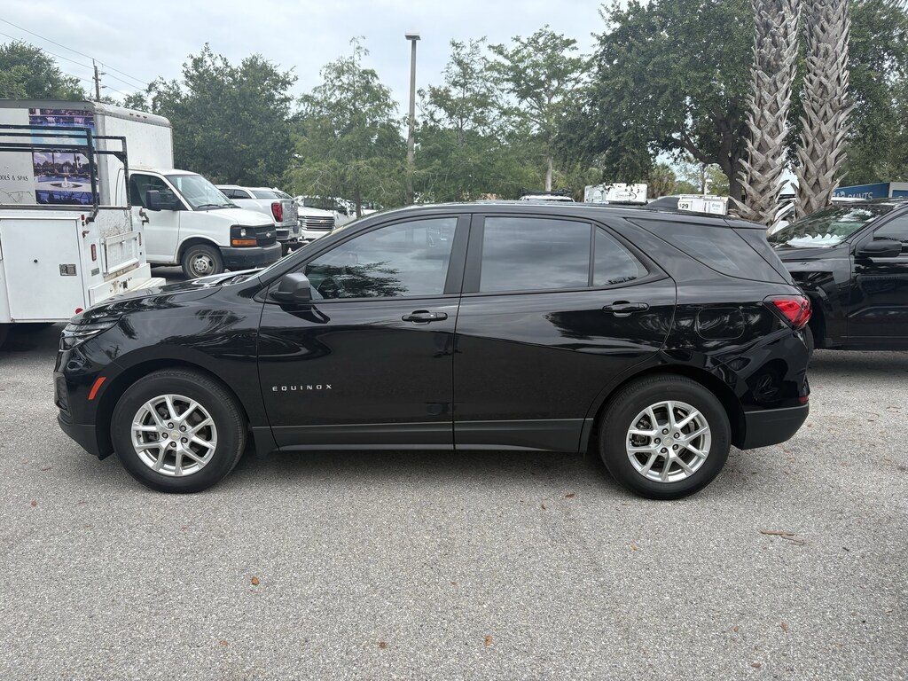 Used 2023 Chevrolet Equinox LS SUV