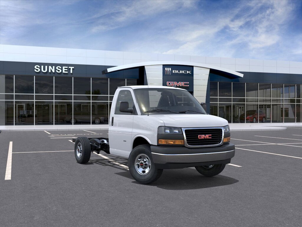 New 2025 GMC Savana Cutaway 3500 1WT Cutaway Van