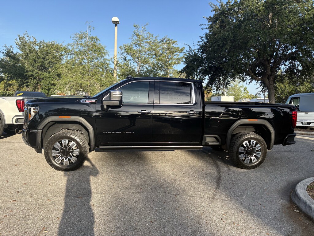 Used 2024 GMC Sierra 2500 HD Denali Truck