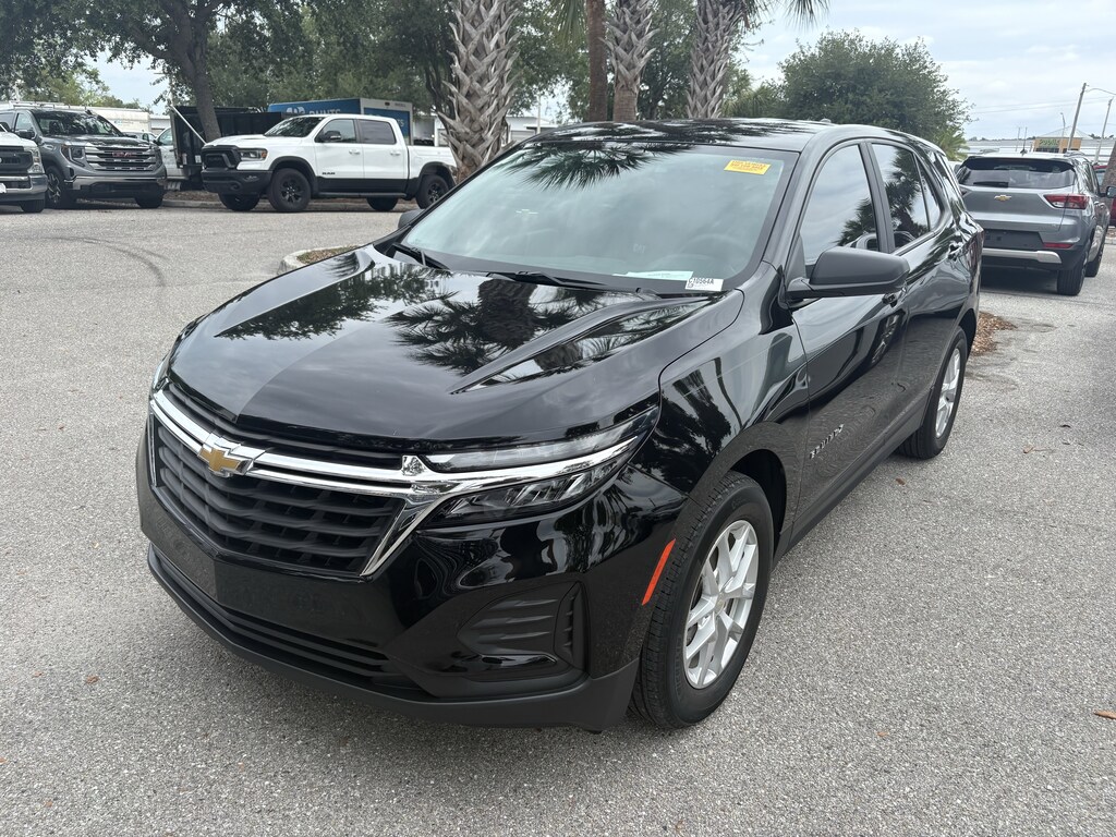 Used 2023 Chevrolet Equinox LS SUV