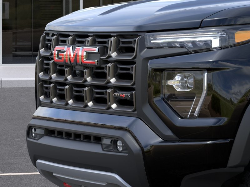 2026 GMC Canyon AT4X - Photo 13
