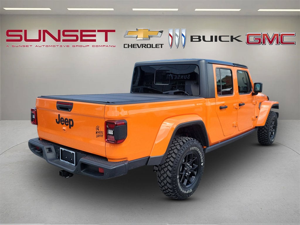 Used 2025 Jeep Gladiator Willys Truck