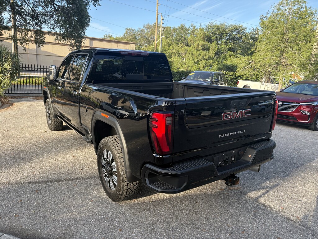 Used 2024 GMC Sierra 2500 HD Denali Truck