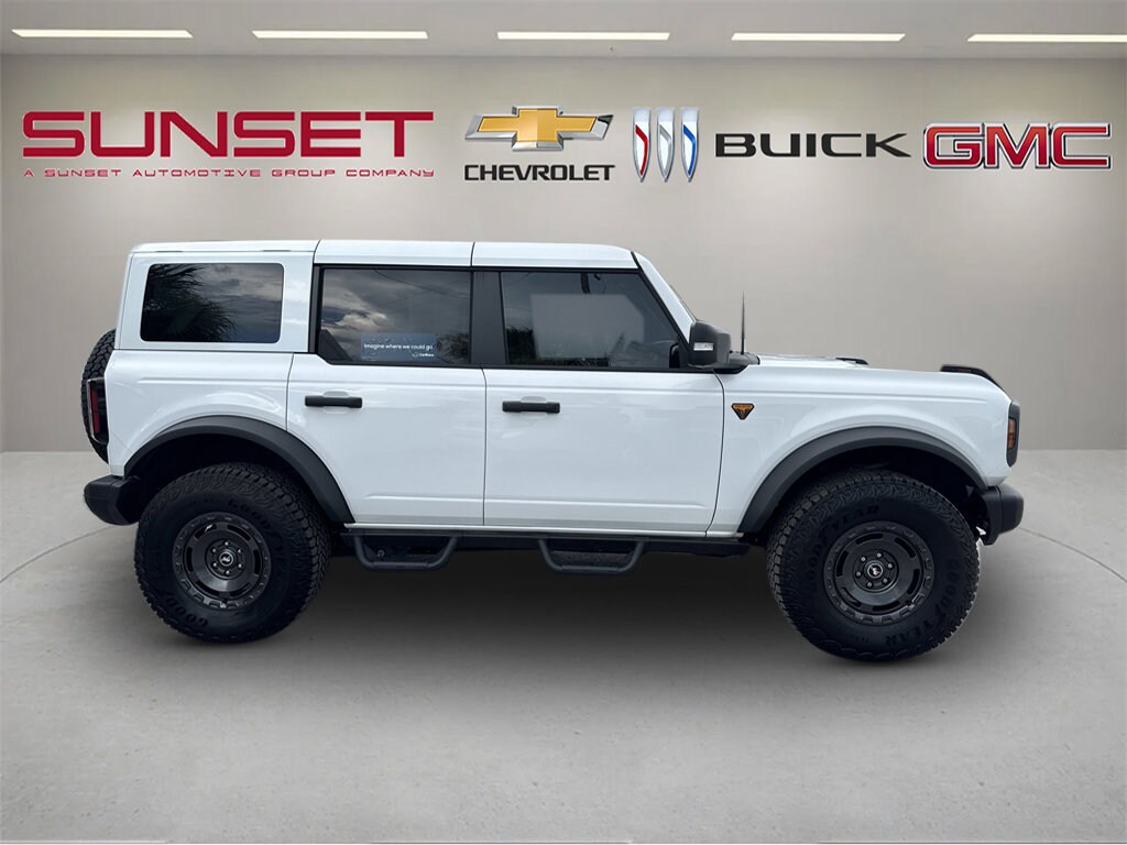 Used 2025 Ford Bronco Badlands SUV