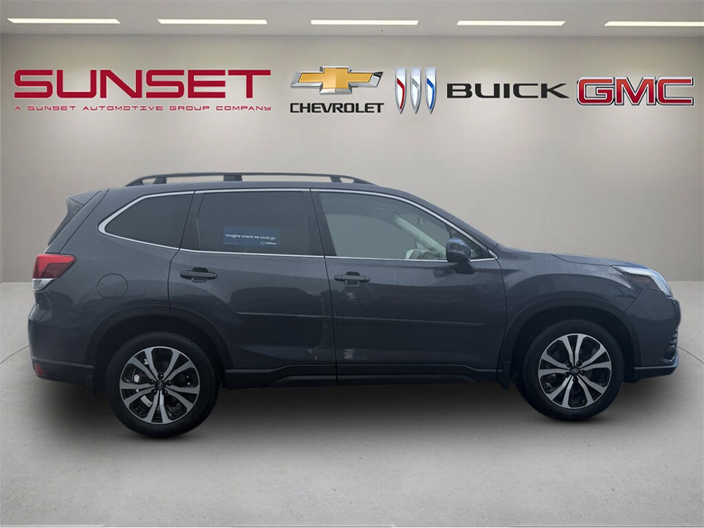 Used 2022 Subaru Forester Limited SUV