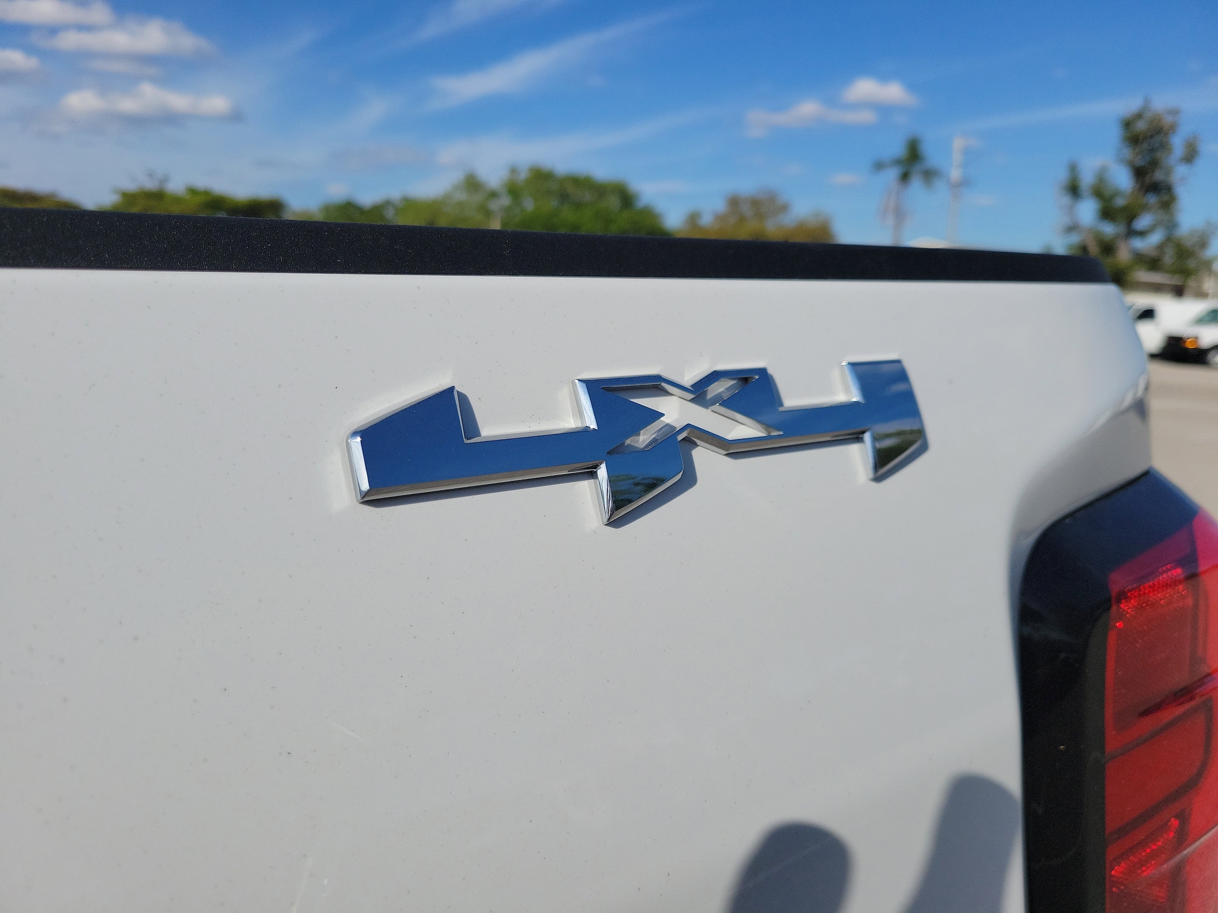 2025 GMC Sierra 3500HD Pro - Photo 11