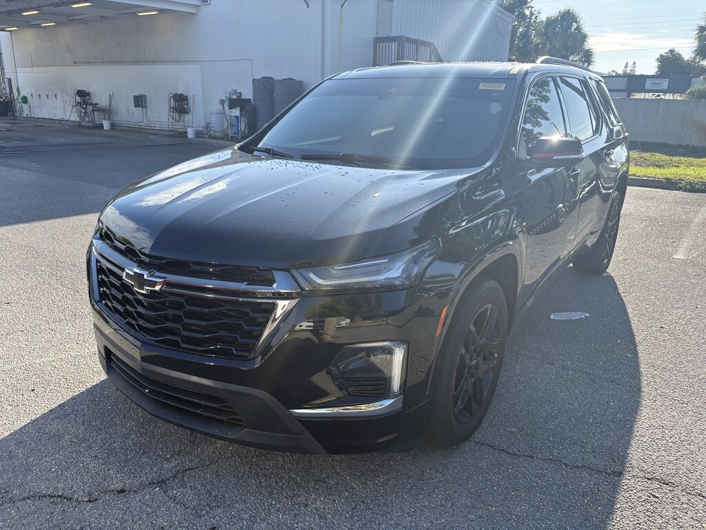 Used 2023 Chevrolet Traverse Premier SUV