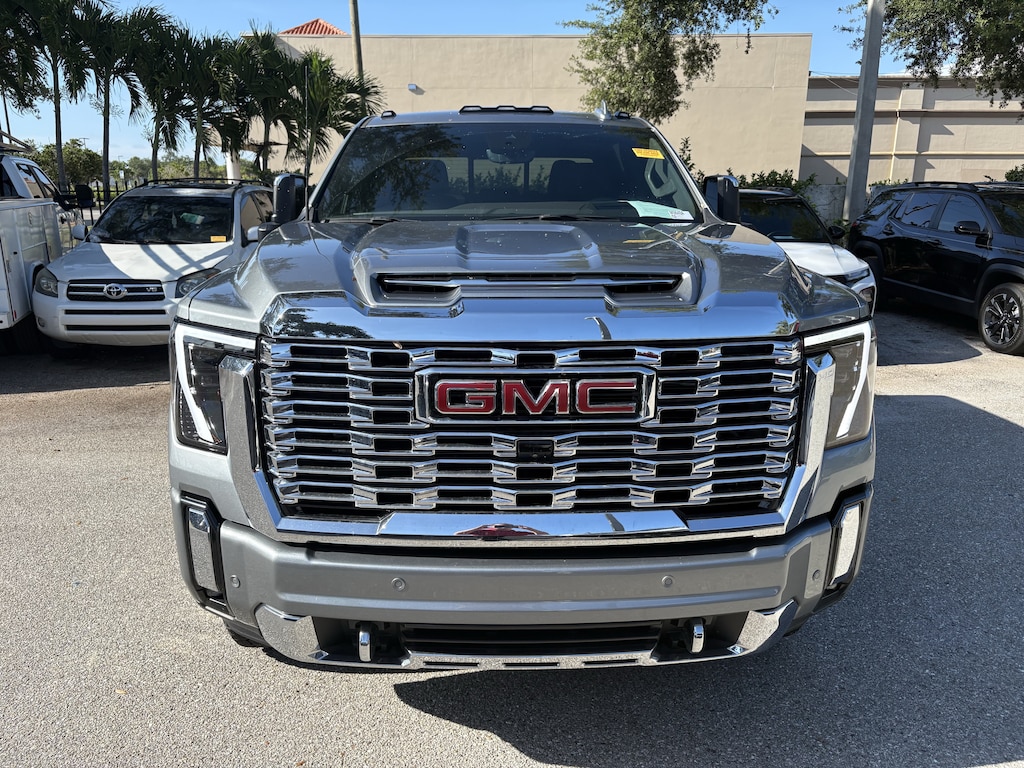 Used 2024 GMC Sierra 3500 HD Denali Truck