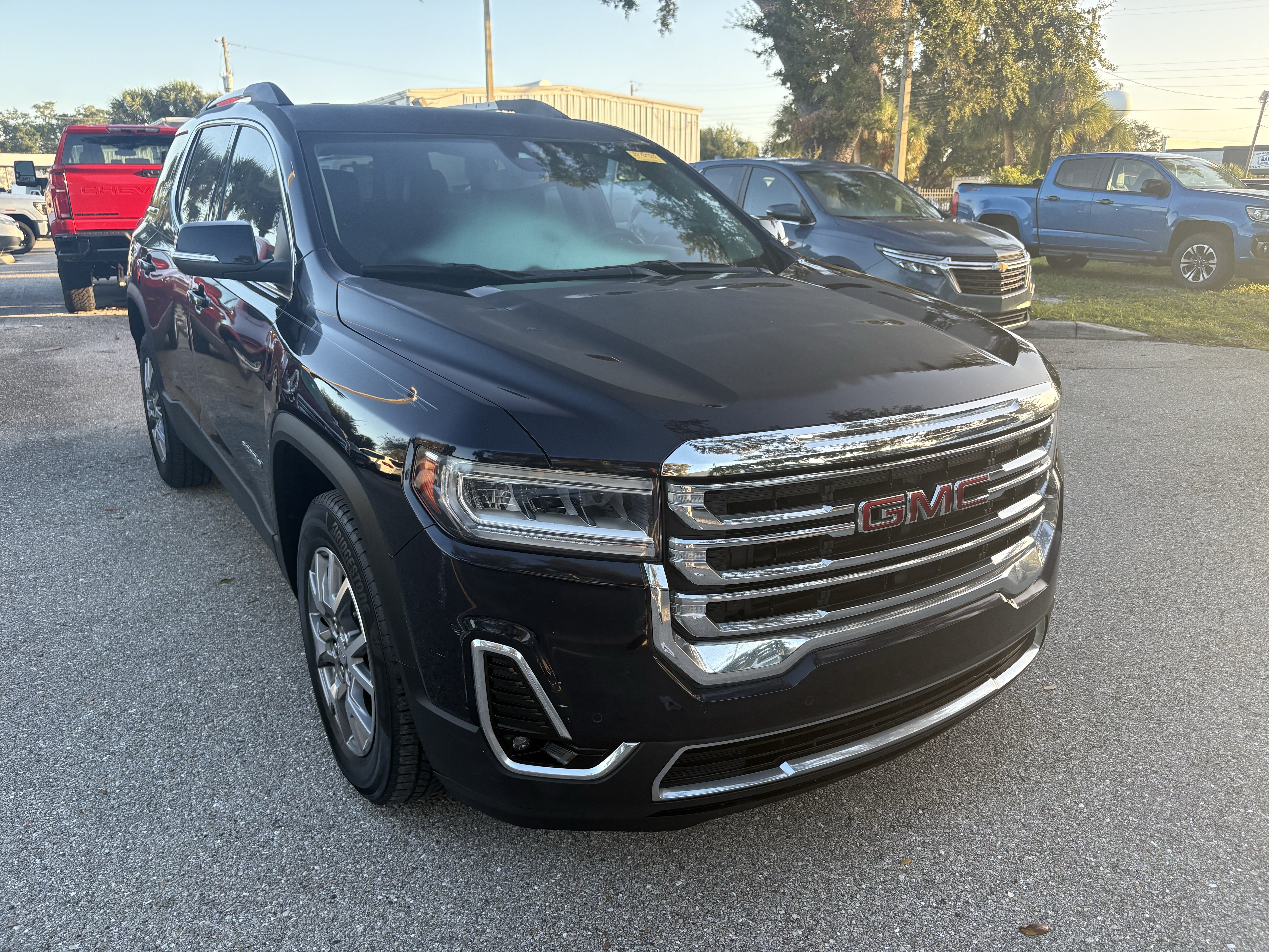 Used 2021 GMC Acadia SLT SUV