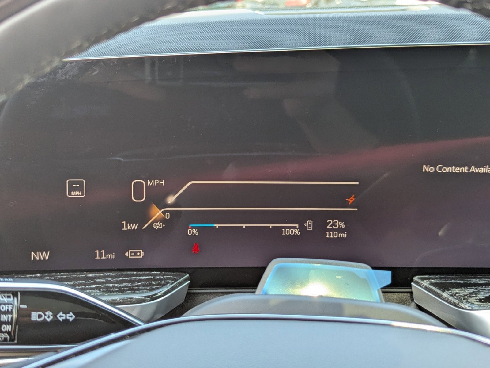 2025 Cadillac Escalade IQ Luxury 1 - Photo 34