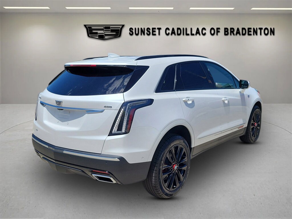 New 2026 CADILLAC XT5 Sport SUV