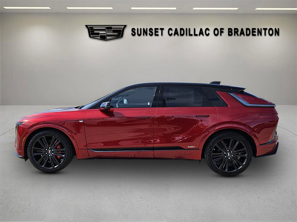 2026 Cadillac Lyriq photo 4