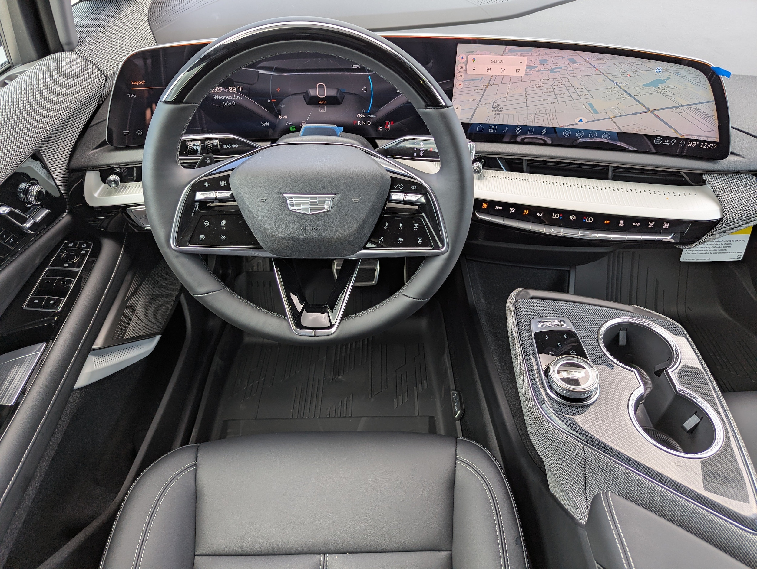 2026 Cadillac OPTIQ Sport - Photo 14