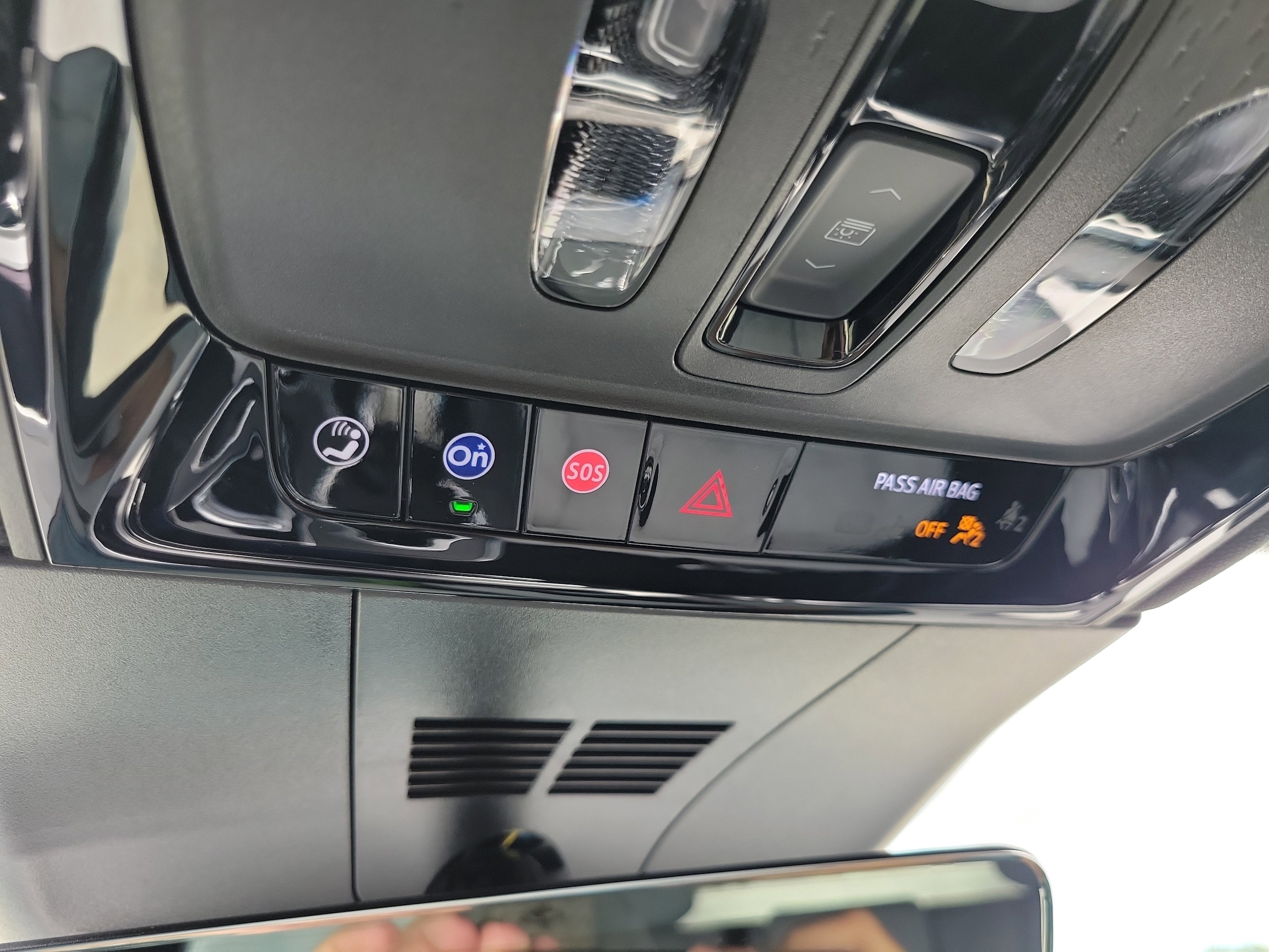 2025 Cadillac LYRIQ Sport 3 - Photo 19