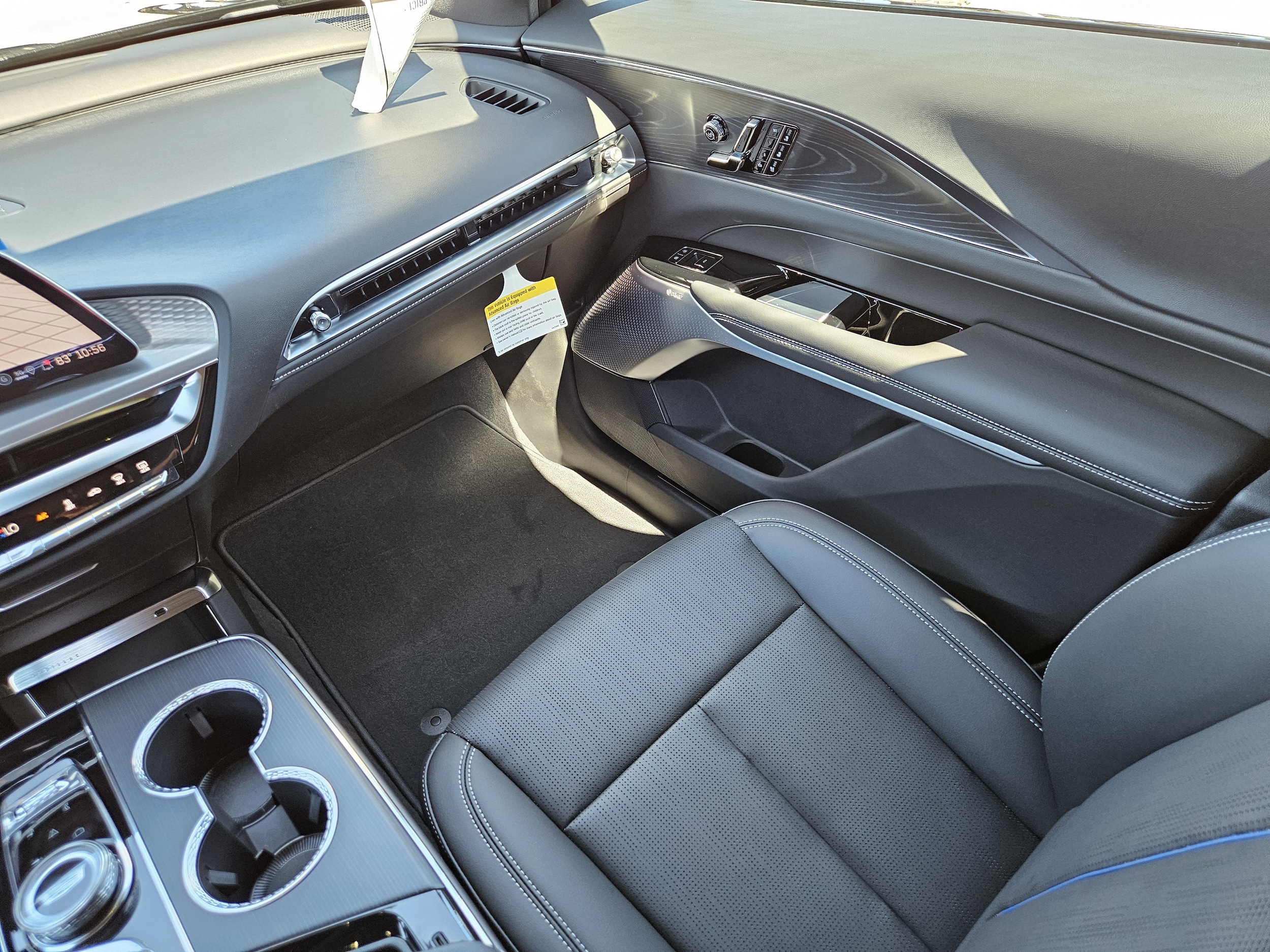 2026 Cadillac LYRIQ V - Photo 18