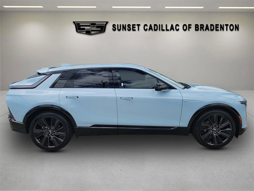 2025 Cadillac LYRIQ Sport 3 - Photo 3