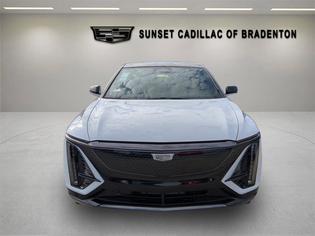 New 2026 CADILLAC LYRIQ Signature Sport SUV