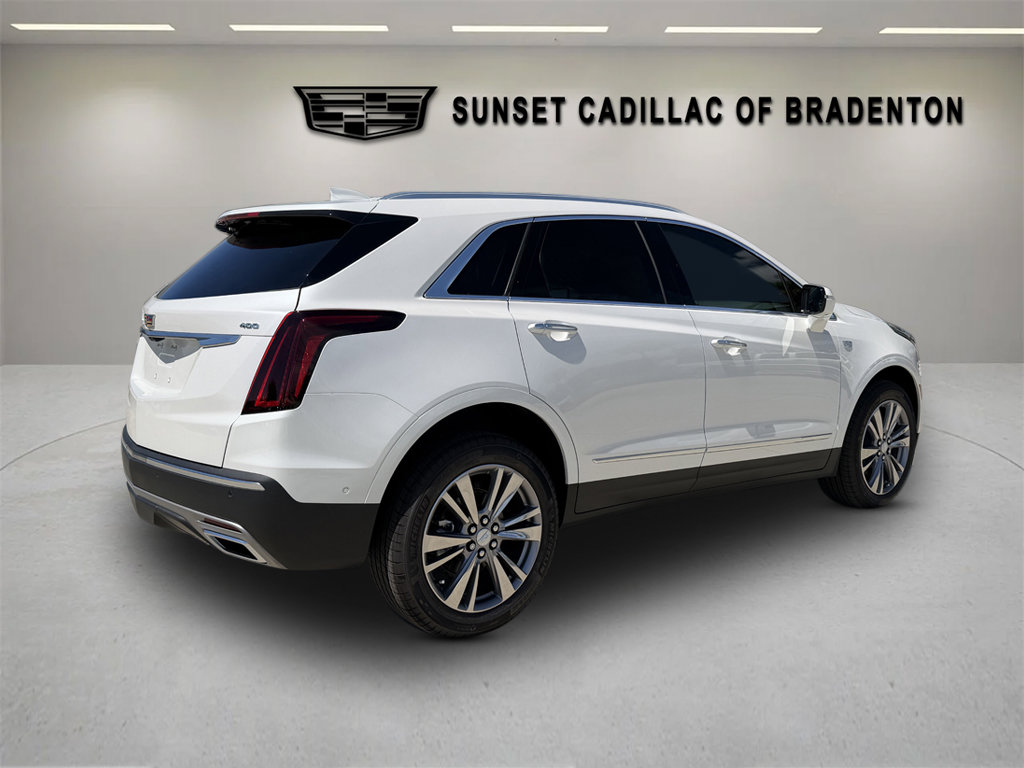 New 2026 CADILLAC XT5 Premium Luxury SUV