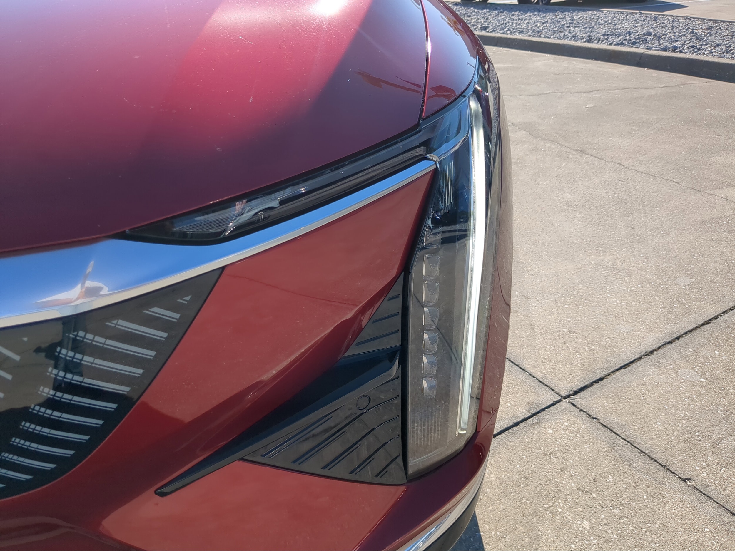 2026 Cadillac OPTIQ Luxury - Photo 9