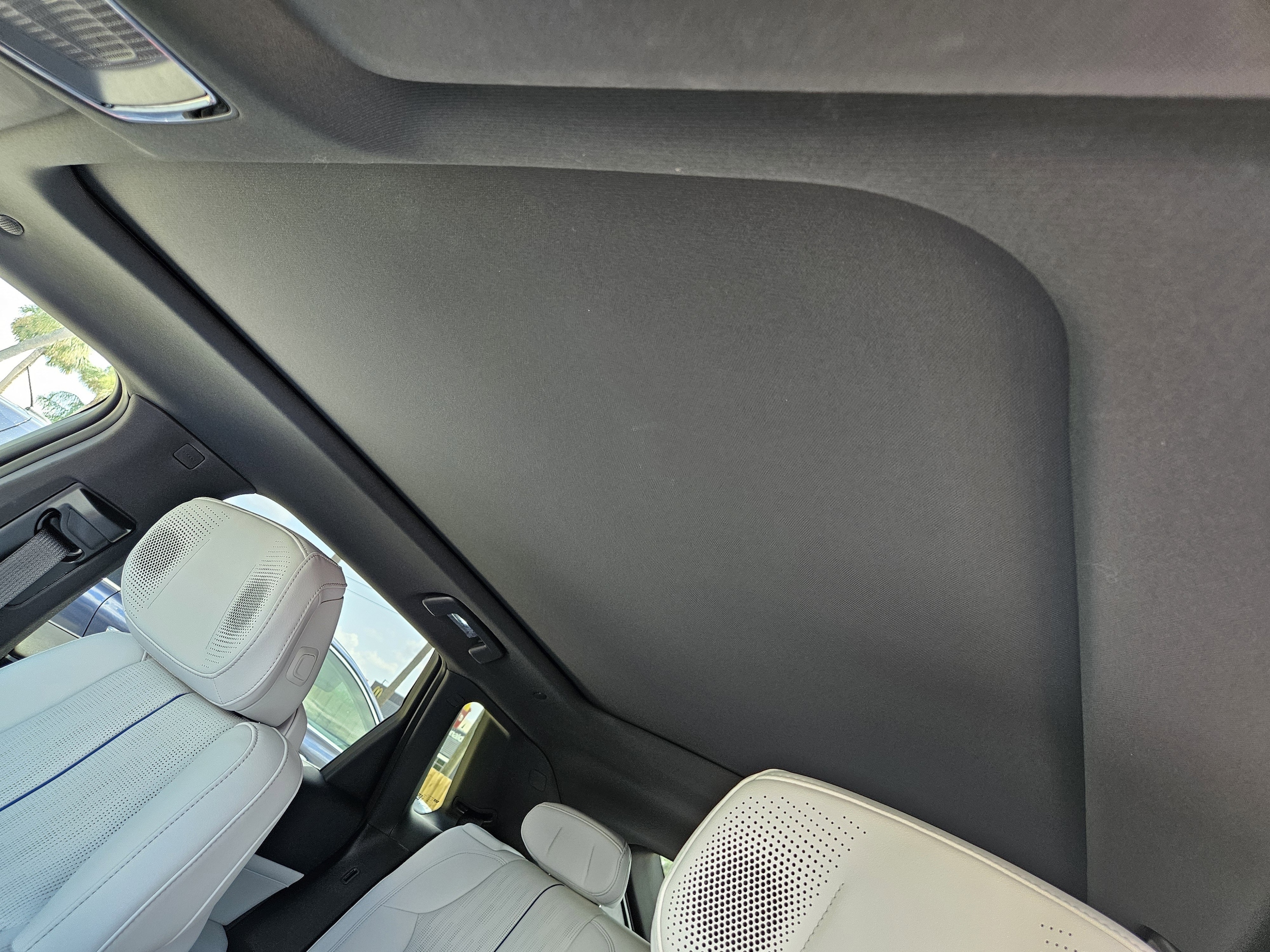 2025 Cadillac LYRIQ Sport 3 - Photo 23
