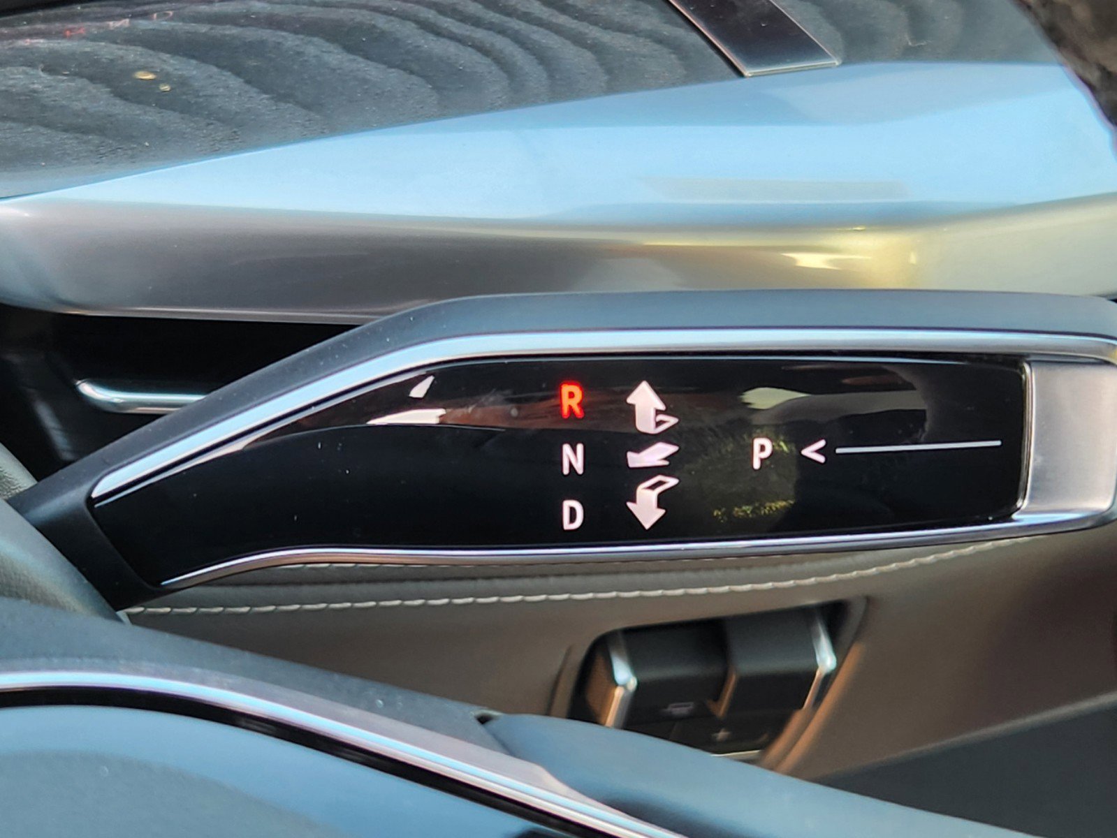 2025 Cadillac Escalade IQ Sport 1 - Photo 33