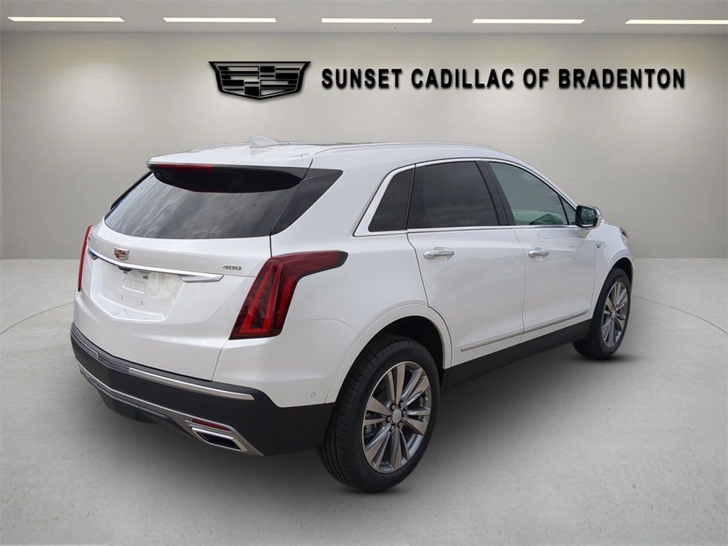 New 2026 CADILLAC XT5 Premium Luxury SUV