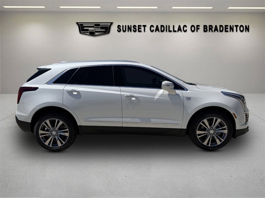 New 2026 CADILLAC XT5 Premium Luxury SUV