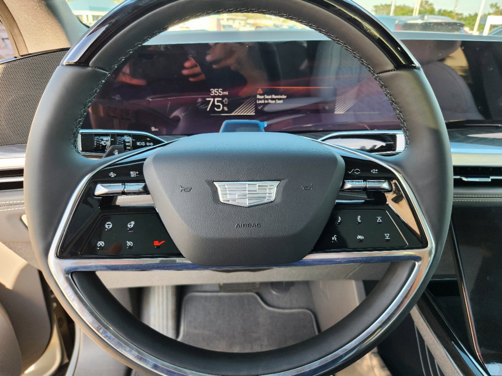 2025 Cadillac Escalade IQ Sport 1 - Photo 35