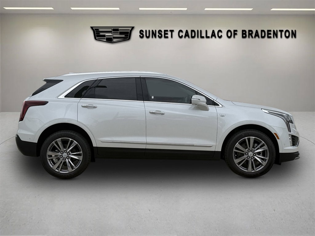 New 2026 CADILLAC XT5 Premium Luxury SUV