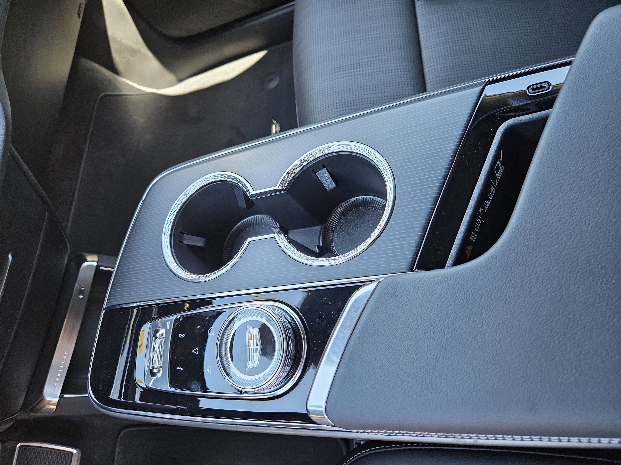 2026 Cadillac LYRIQ V - Photo 30