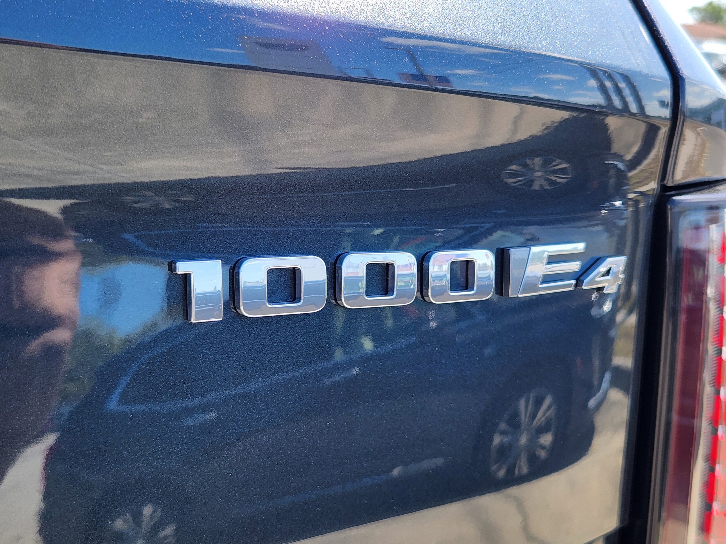 2025 Cadillac Escalade IQ Luxury 2 - Photo 36