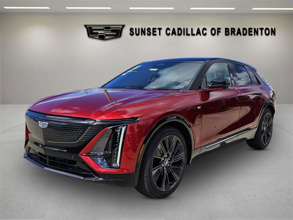 2025 Cadillac Lyriq Sport photo 4