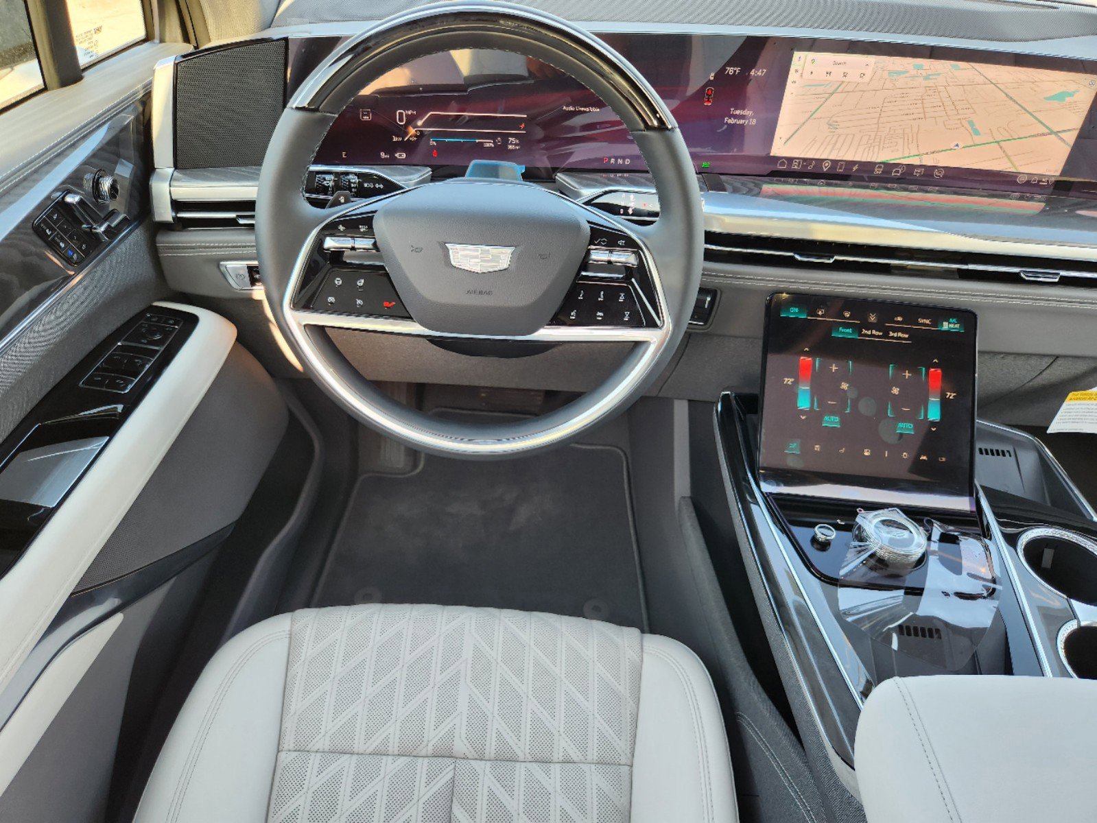 2025 Cadillac Escalade IQ Sport 1 - Photo 17