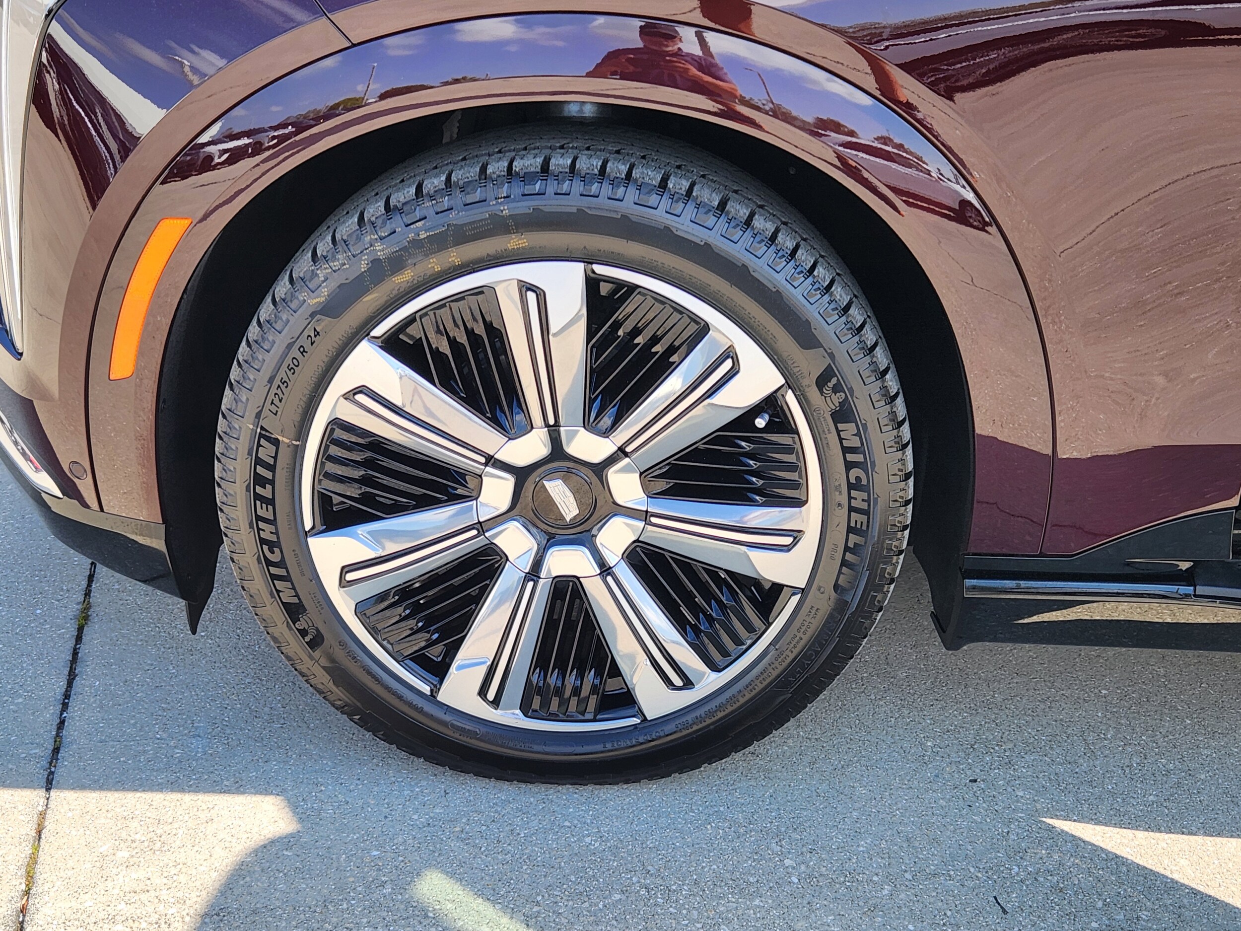 2025 Cadillac Escalade IQ Luxury 1 - Photo 37