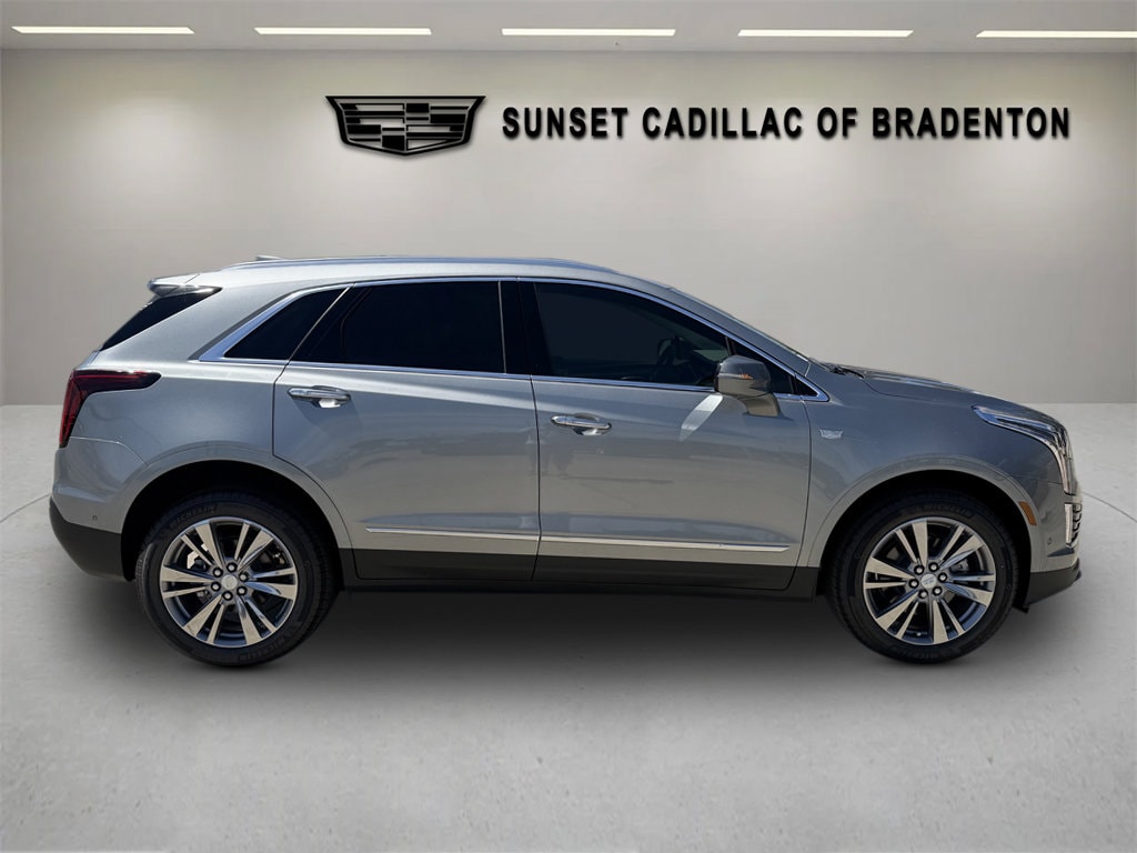 New 2026 CADILLAC XT5 Premium Luxury SUV