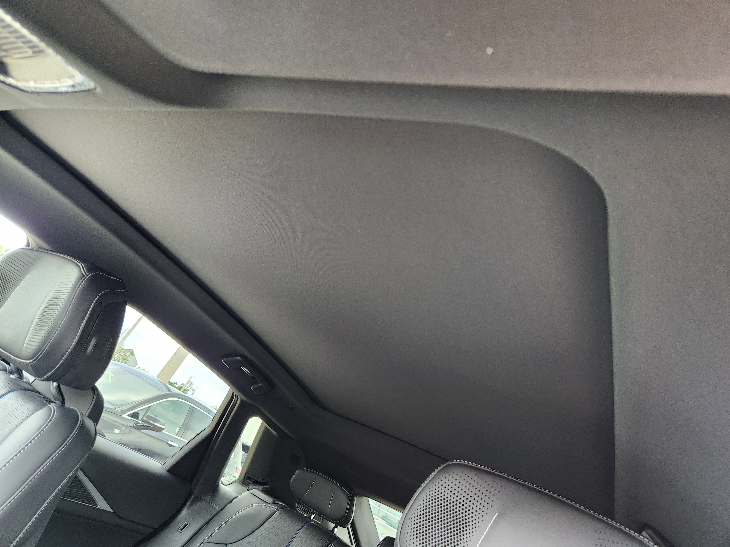 2025 Cadillac LYRIQ Sport 3 - Photo 24