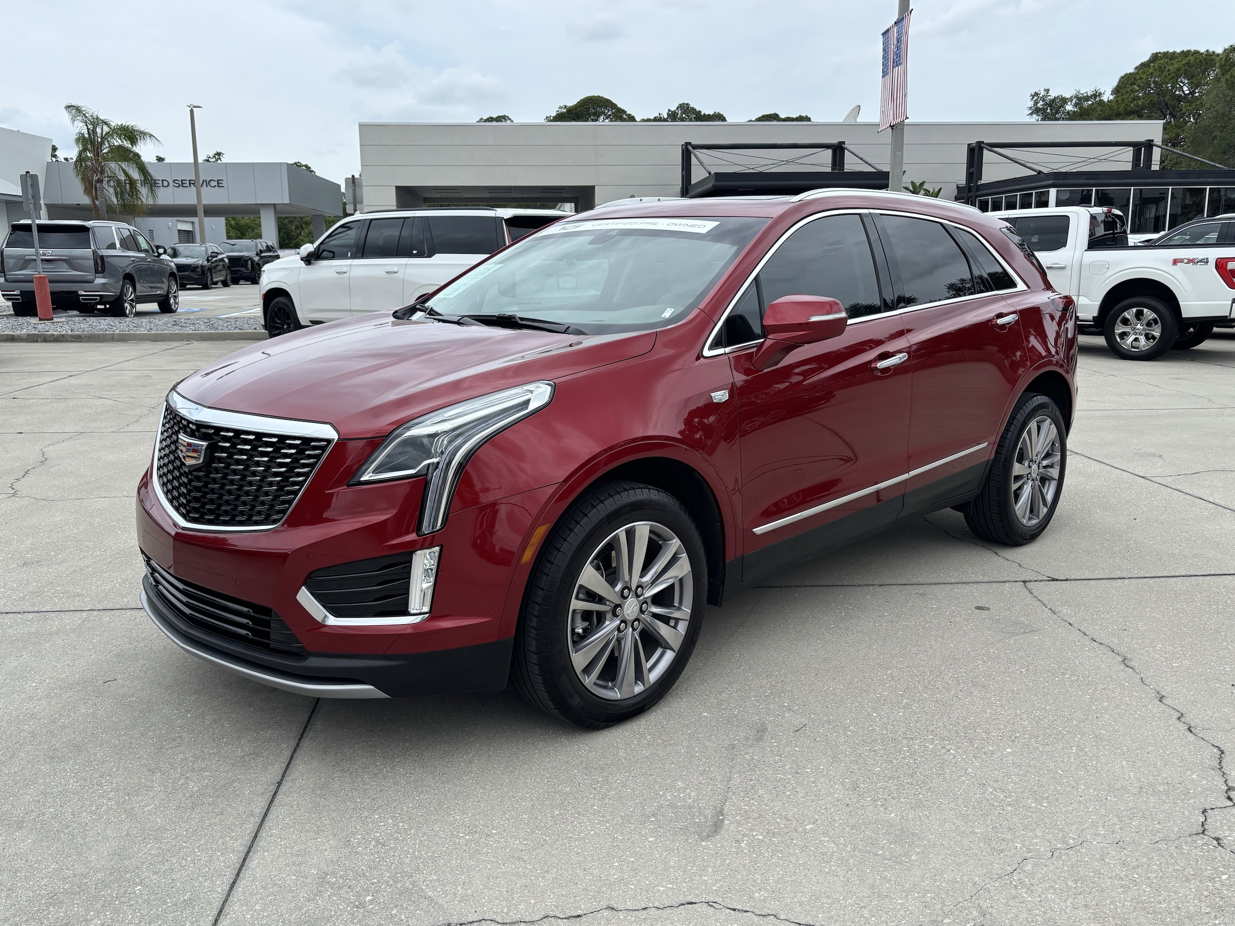 2024 Cadillac XT5 FWD Premium Luxury's photo