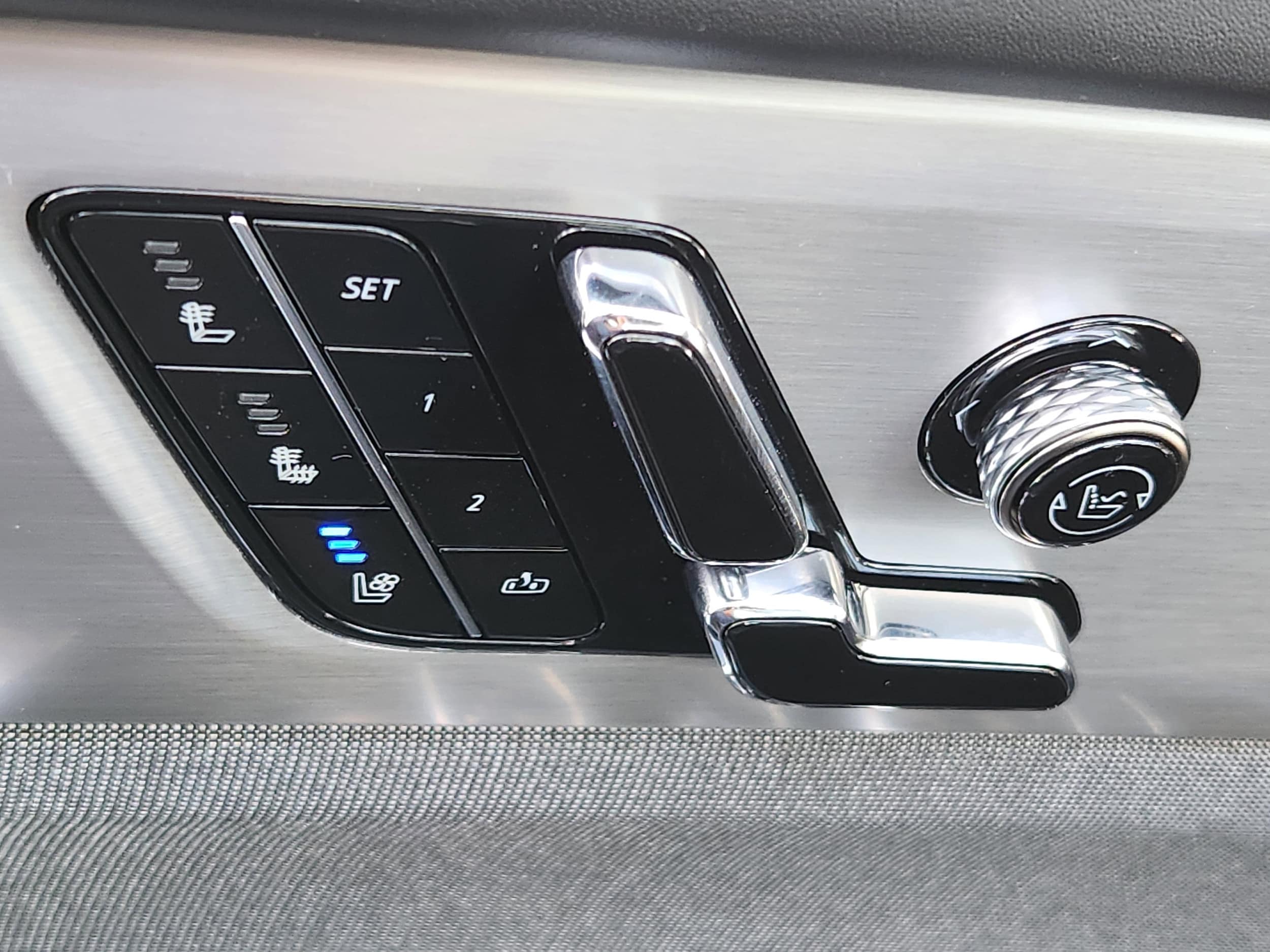 2026 Cadillac VISTIQ Premium Luxury - Photo 23