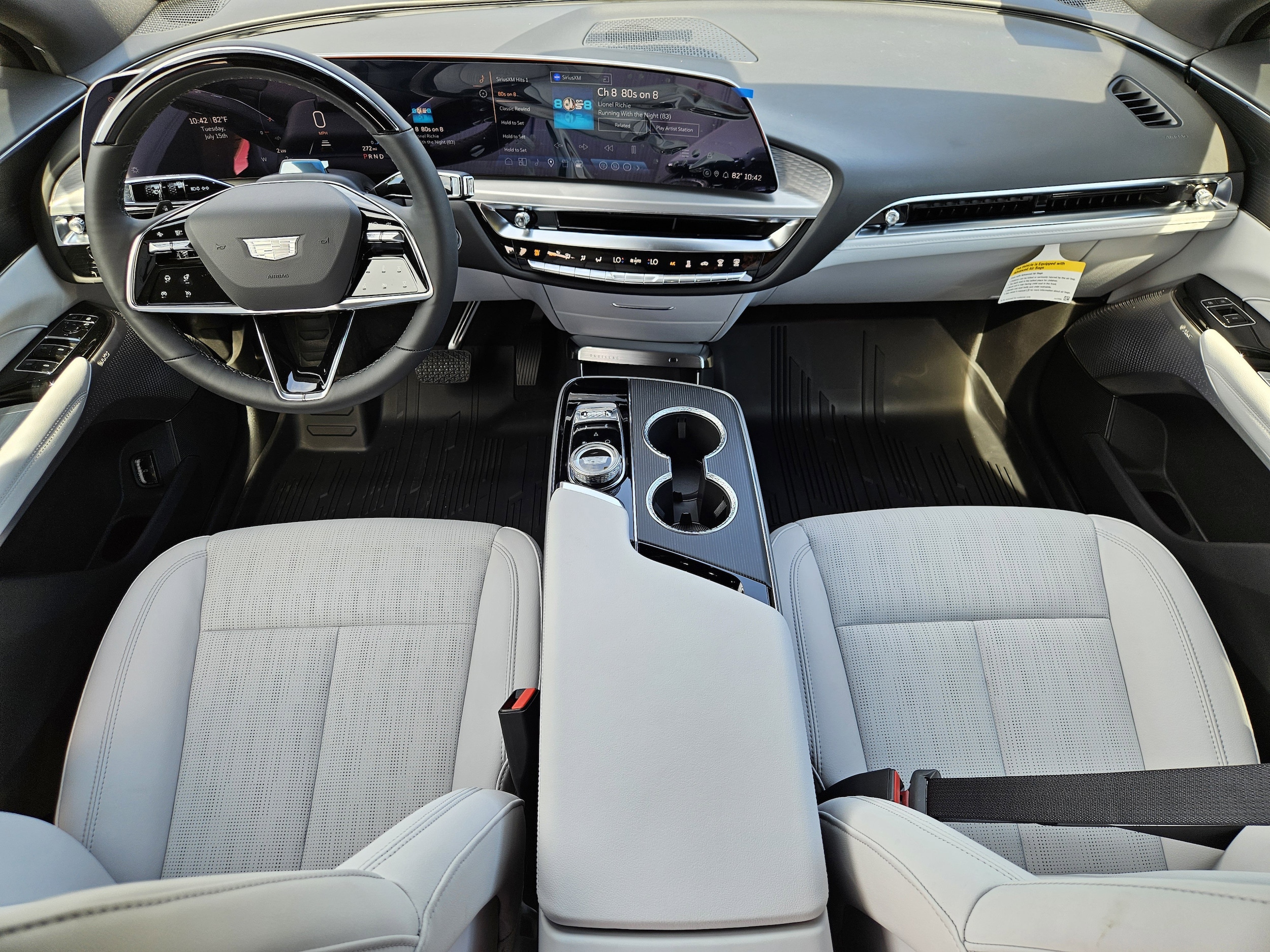 2025 Cadillac LYRIQ Sport 3 - Photo 15