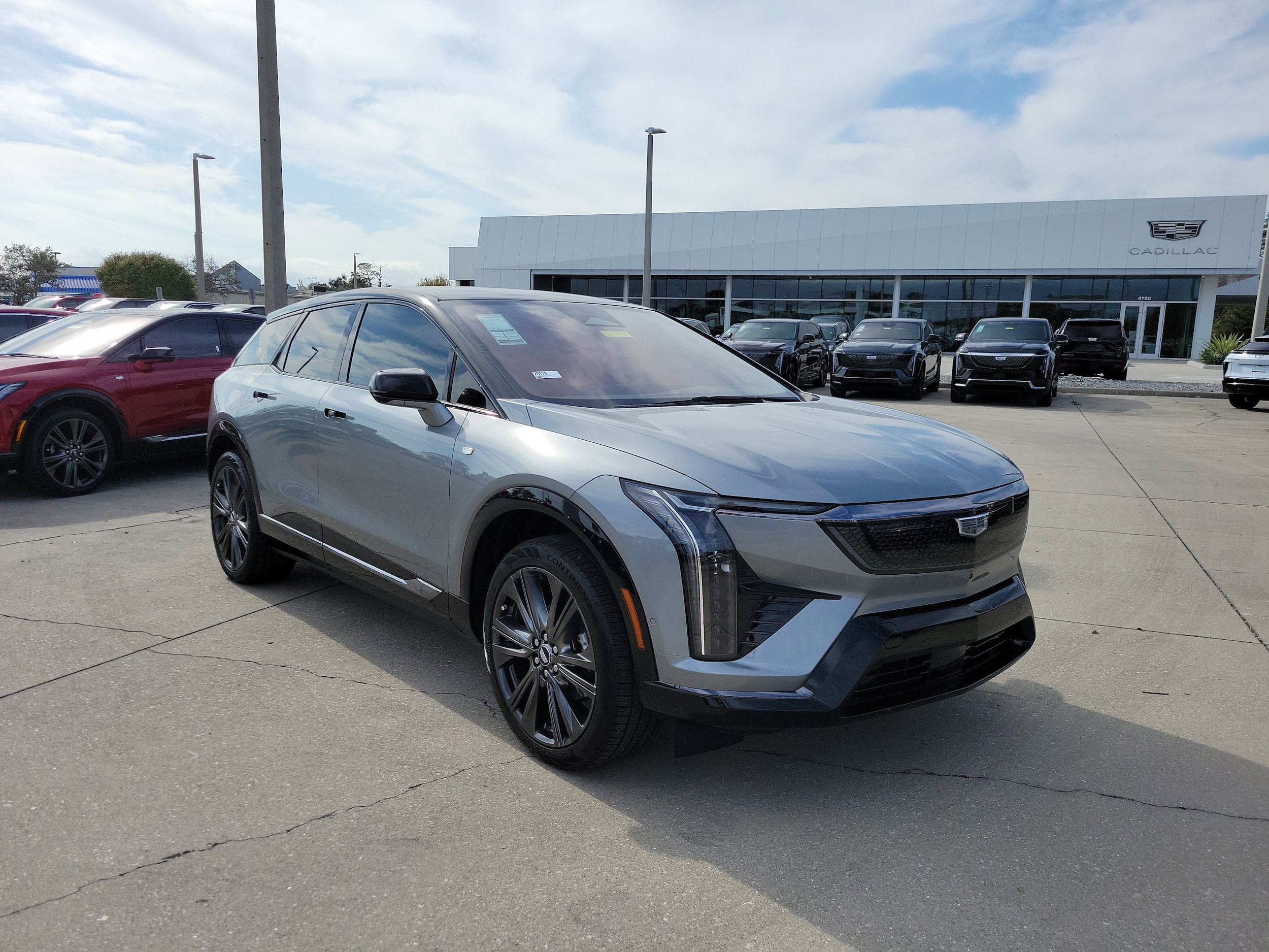 2026 Cadillac Optiq Premium Sport's photo